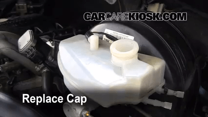 2002-2006 Dodge Sprinter 2500 Brake Fluid Level Check - 2006 Dodge